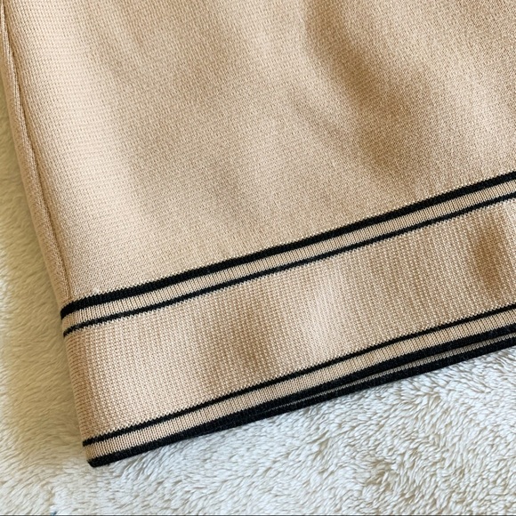 NWT Authentic Gucci Fine Wool Needle Stitch Skirt​ - Picture 4 of 8